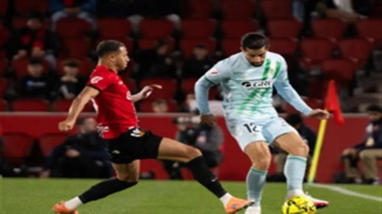 هدف متأخر.. ريال بيتيس يحسم مواجهة مايوركا بنقاط ثمينة في الدوري الإسباني